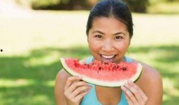 梅娜免费吃瓜,揭秘娱乐圈幕后真相